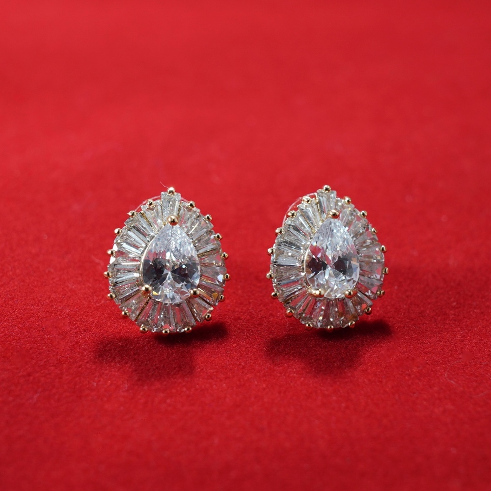 Rhinestone studs